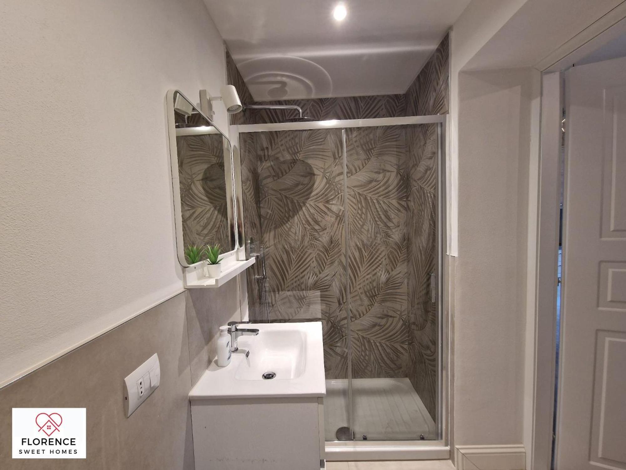 Lella Apartment With Free Parking By Florence Sweet Homes Exterior foto
